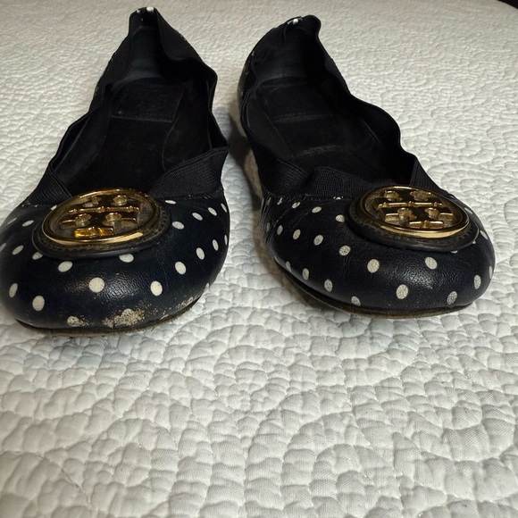 Tory Burch Black Flats with Gold Logo and White Dots - Picture 8 of 8